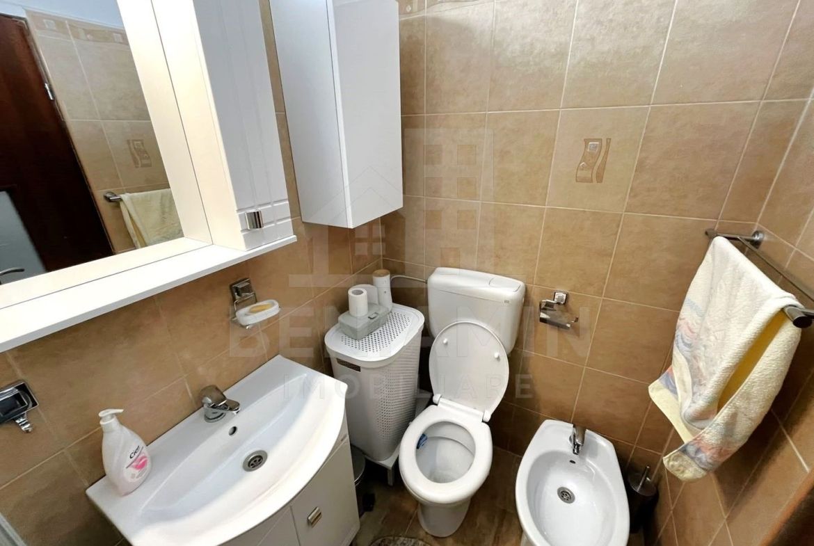 2Decomandate-35mp-Mobilat-Utilat-Renovat-Centrala-Universitate Brasov - foto 4