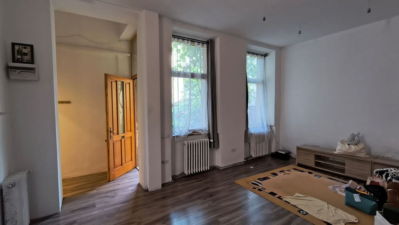Chirie, 2 camere, Vasile Alecsandri. 450 €/lună. Comision 0. - Imagine principala