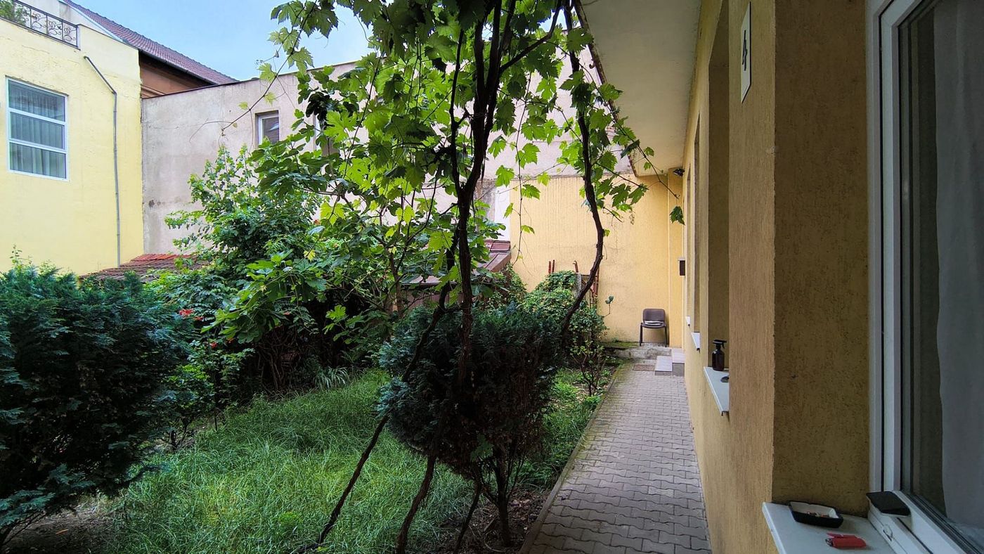 Chirie, 2 camere, Vasile Alecsandri. 450 €/lună. Comision 0. - foto 2