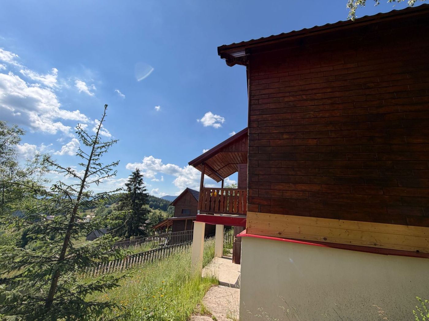 Cabană, 3 dormitoare, Arieseni, vedere panoramică. 75 000 E (neg) - foto 5