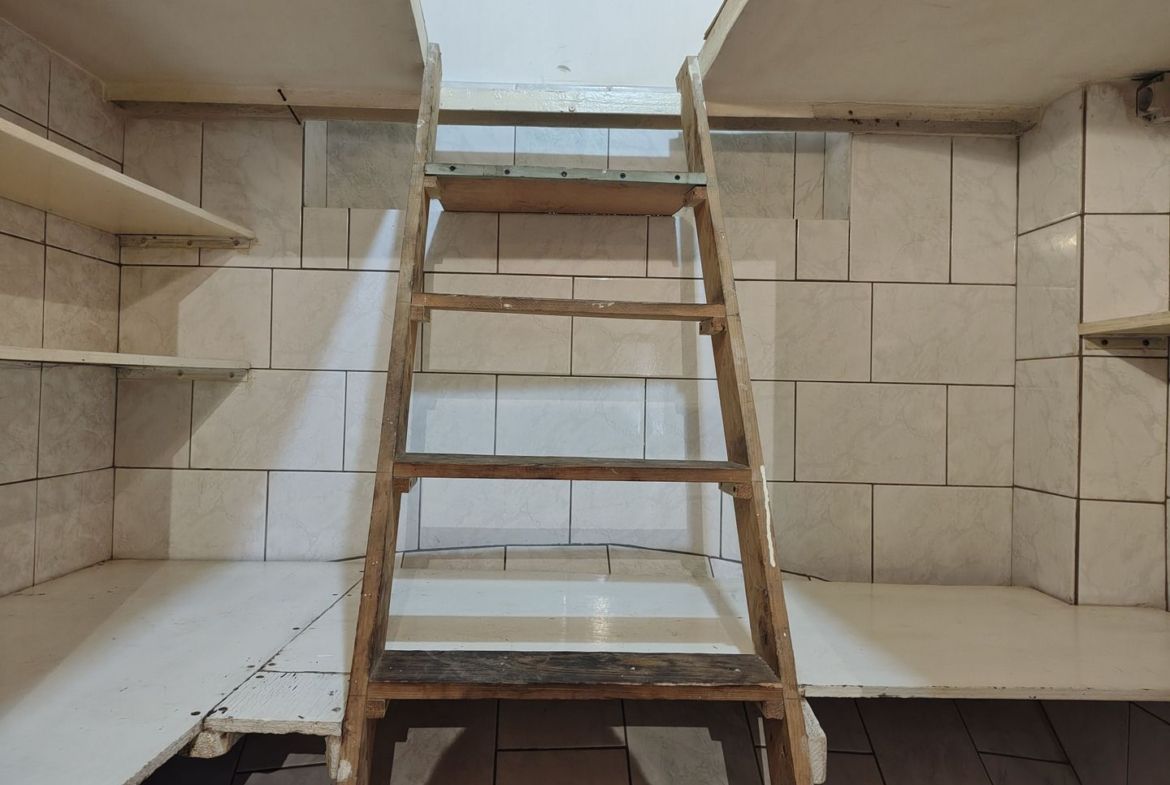 Apartament la casă cu front stradal,  str. M. Eminescu. 119 900 E. - foto 6