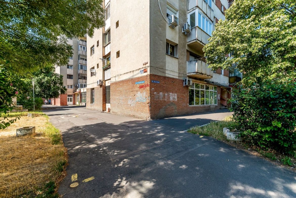 Spațiu comercial 435 mp în Micălaca – Strada General Gheorghe Magheru - foto 2