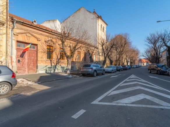 Apartament 2 camere parter înalt, amenajat complet. - Imagine principala
