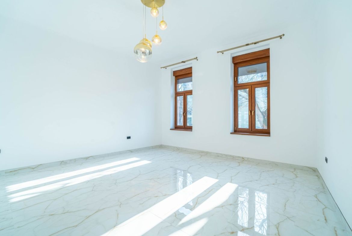 Apartament 2 camere parter înalt, amenajat complet. - foto 3