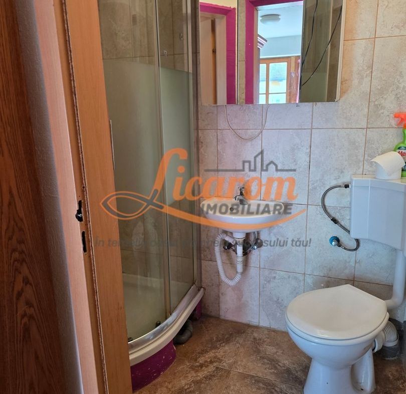 Garsoniera in casa, comuna Cristian,mobilata si utilata. - foto 5
