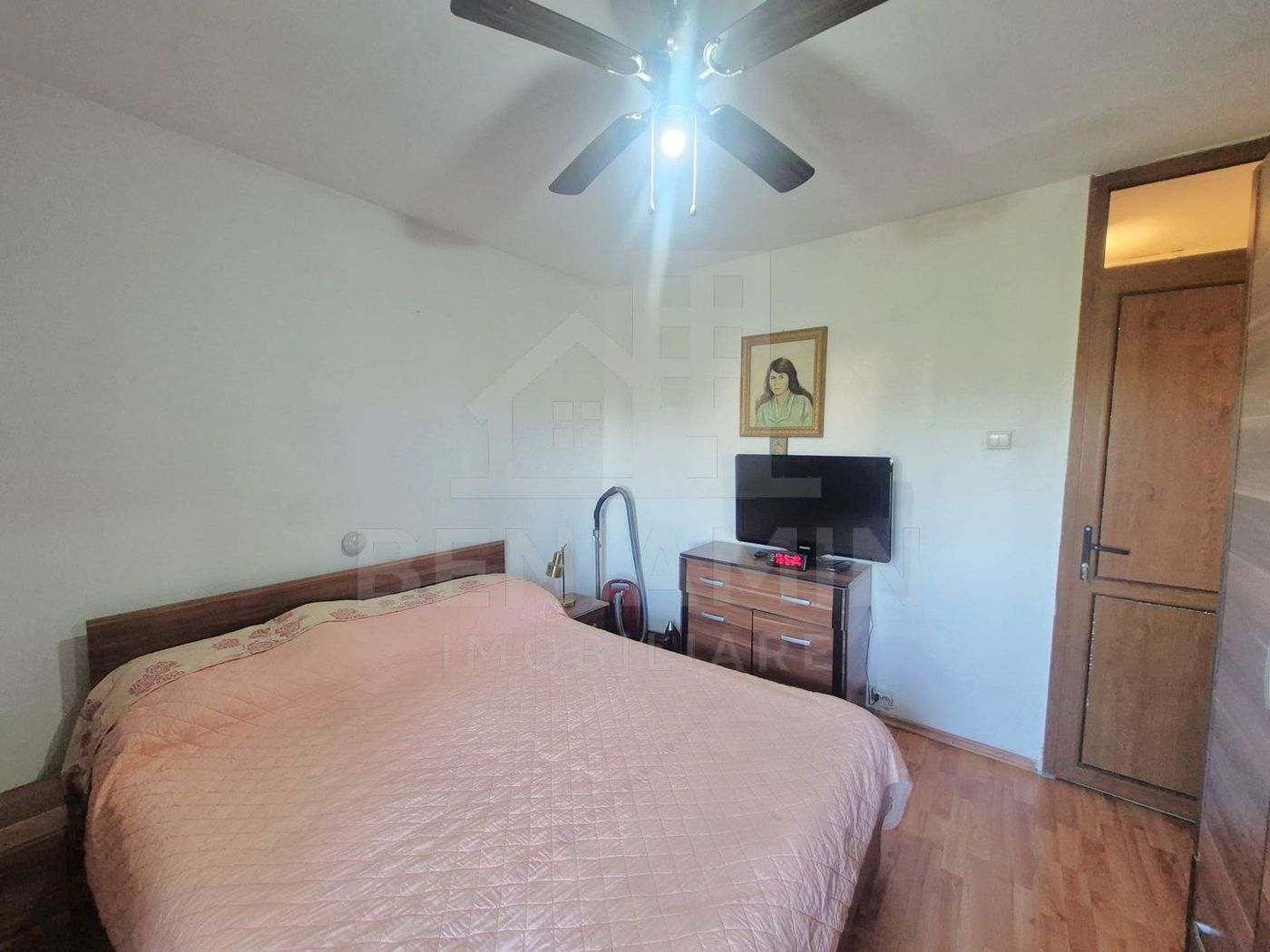 3 camere-77MP- Centrala Termica-Aer Conditionat -Lapus -Mol - foto 3
