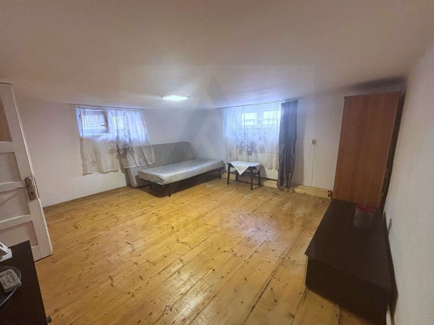 Casă individuală în Lazaret  115 mp utili  Teren 133 mp  D+P+pod - foto 4
