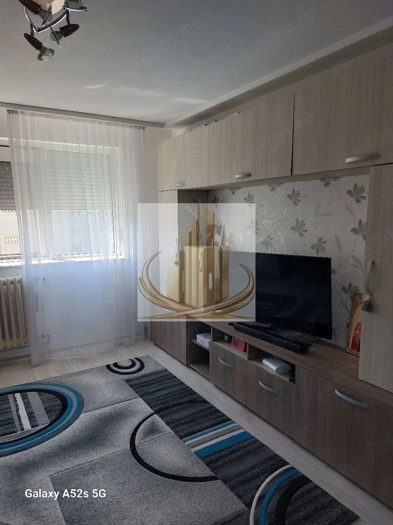 Vând apartament 2 camere - Imagine principala