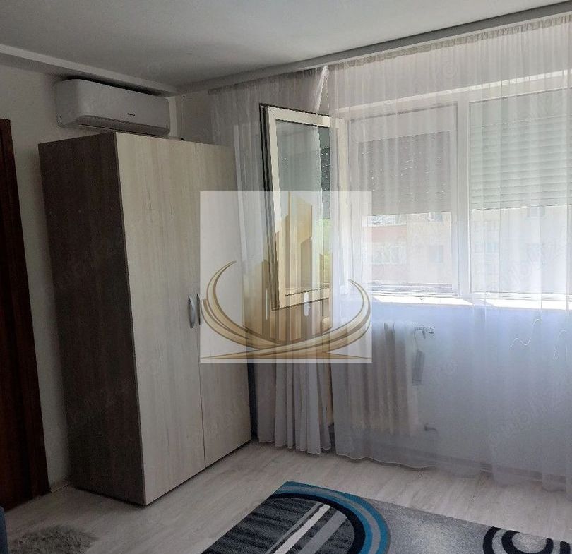 Vând apartament 2 camere - foto 5