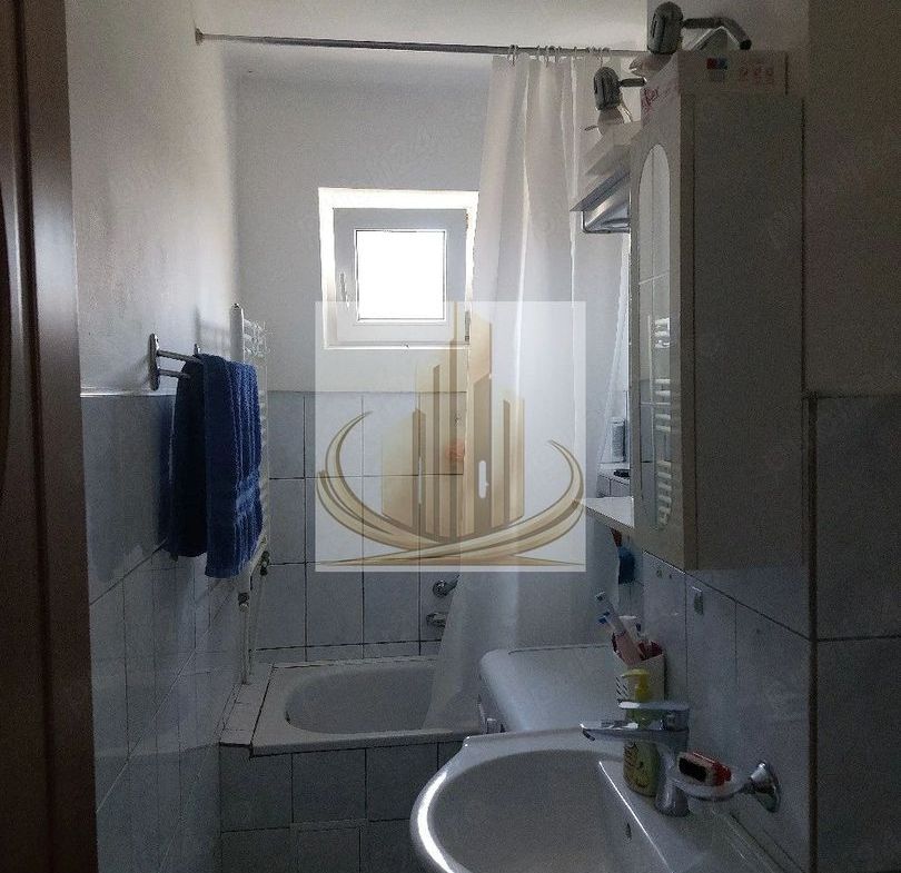 Vând apartament 2 camere - foto 8