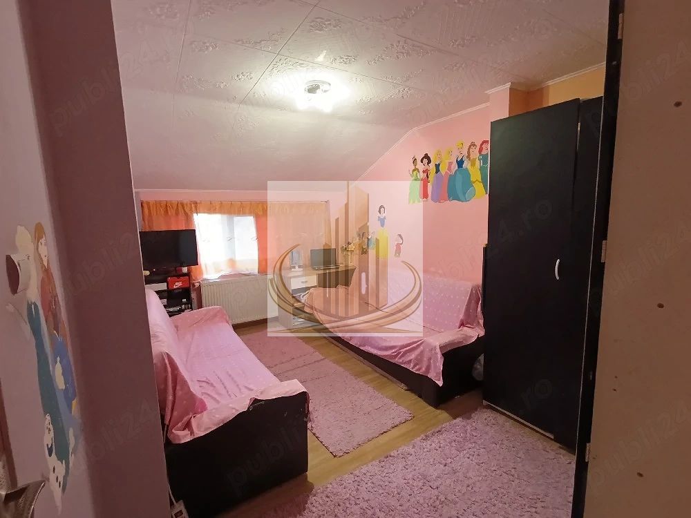 Apartament spațios cu 3 dormitoare și balcon | Zona Calea Șagului - foto 2