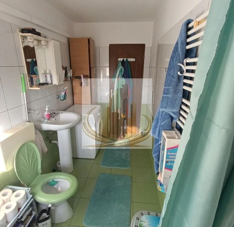 Apartament spațios cu 3 dormitoare și balcon | Zona Calea Șagului - foto 5