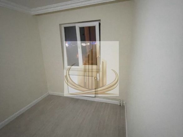 Apartament 2 camere cu balcon și centrală inclusă în preț - Imagine principala