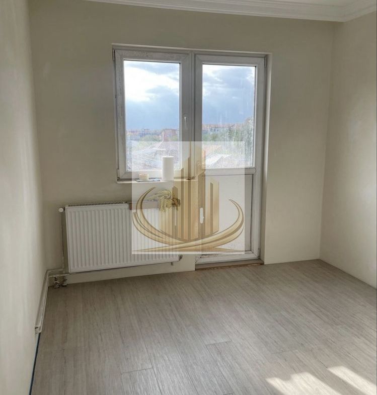 Apartament 2 camere cu balcon și centrală inclusă în preț - foto 2