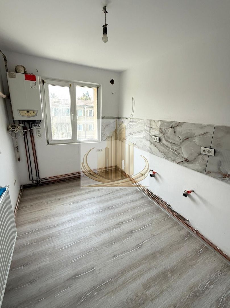 Apartament modern 3 camere, 2 băi, balcon și boxă – Zona Șagului - foto 2