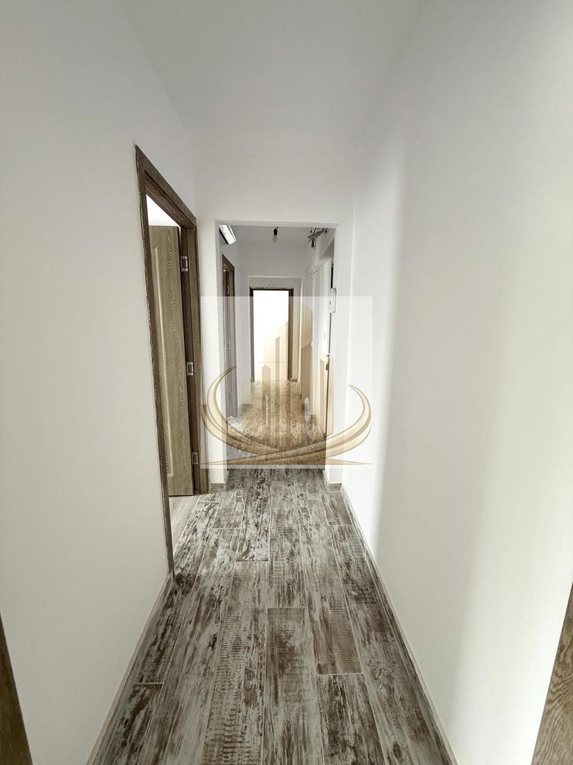 Apartament modern 3 camere, 2 băi, balcon și boxă – Zona Șagului - foto 4