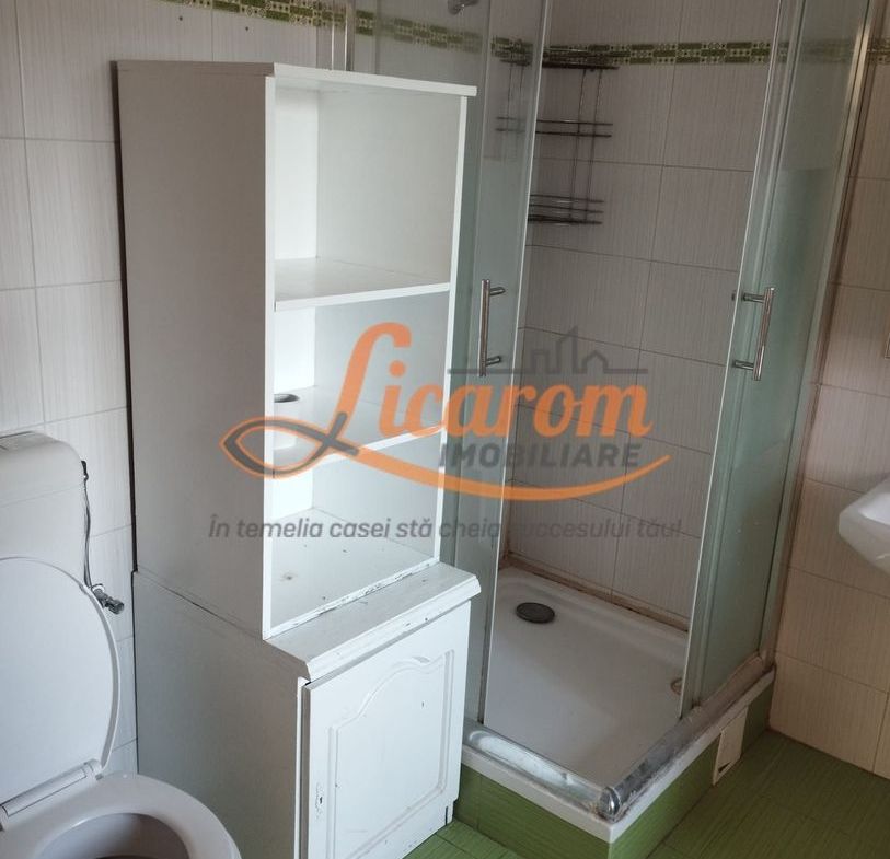 Apartament 3 camere Comuna Cristian,mobilat si utilat 430 euro. - foto 8