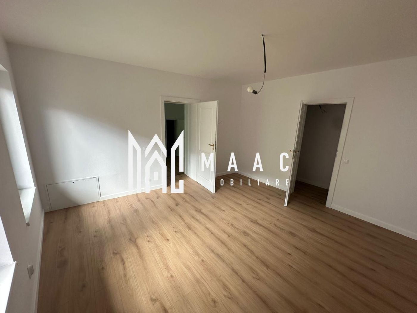 Apartament de vânzare Sibiu | 4 camere | Central | 2 CF - foto 3 Apartament de vânzare Sibiu | 4 camere | Central | 2 CF - foto 3