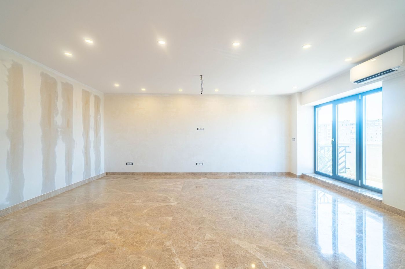 Apartament 2 camere complet renovat, Vlaicu - COMISION 0 - Imagine principala