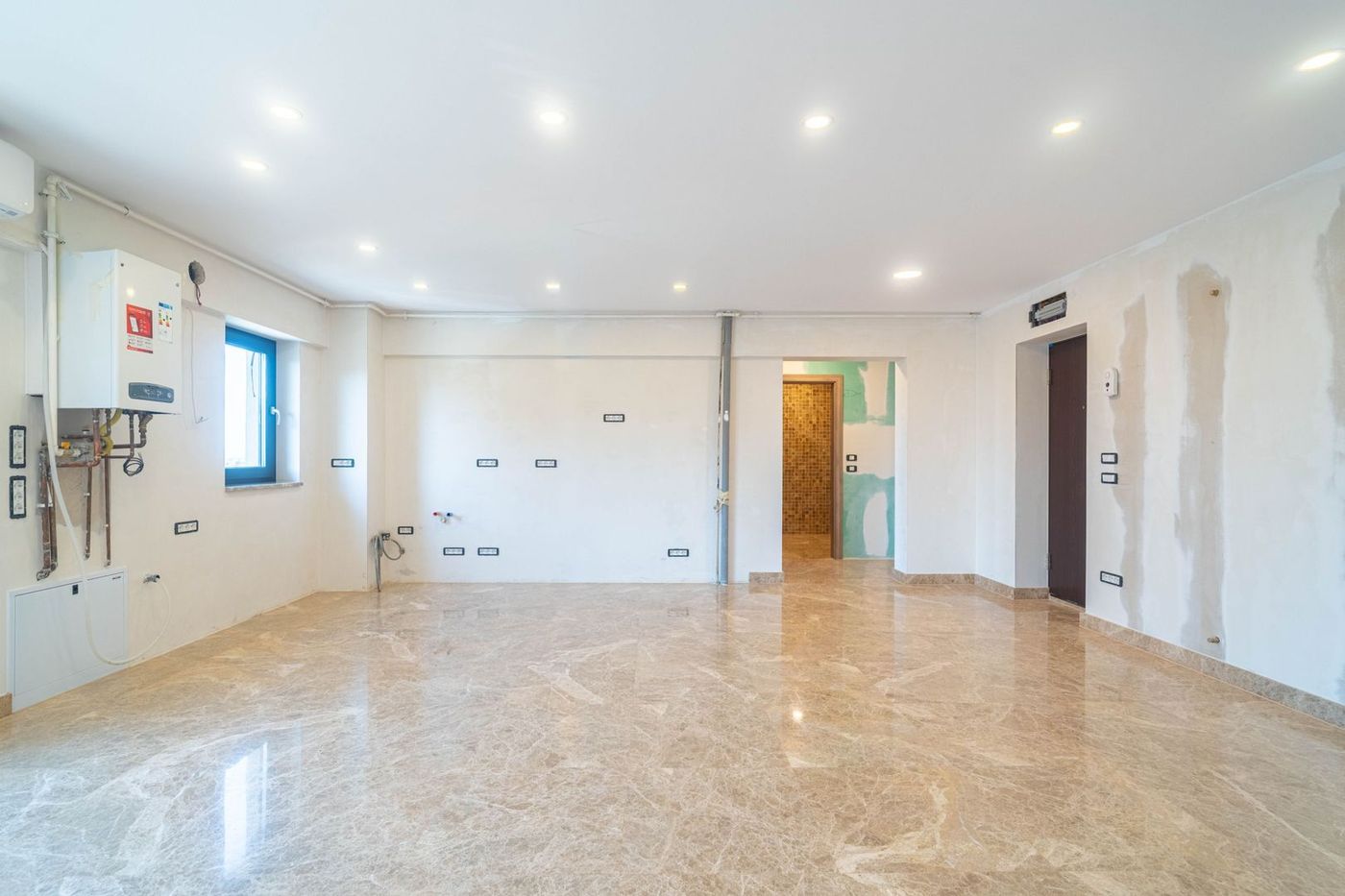 Apartament 2 camere complet renovat, Vlaicu - COMISION 0 - foto 4