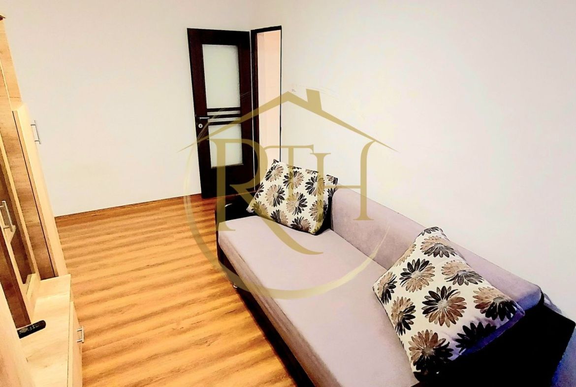 Oferim spre inchiriere, apartament cu 2 camere decomandat, Complex - foto 3