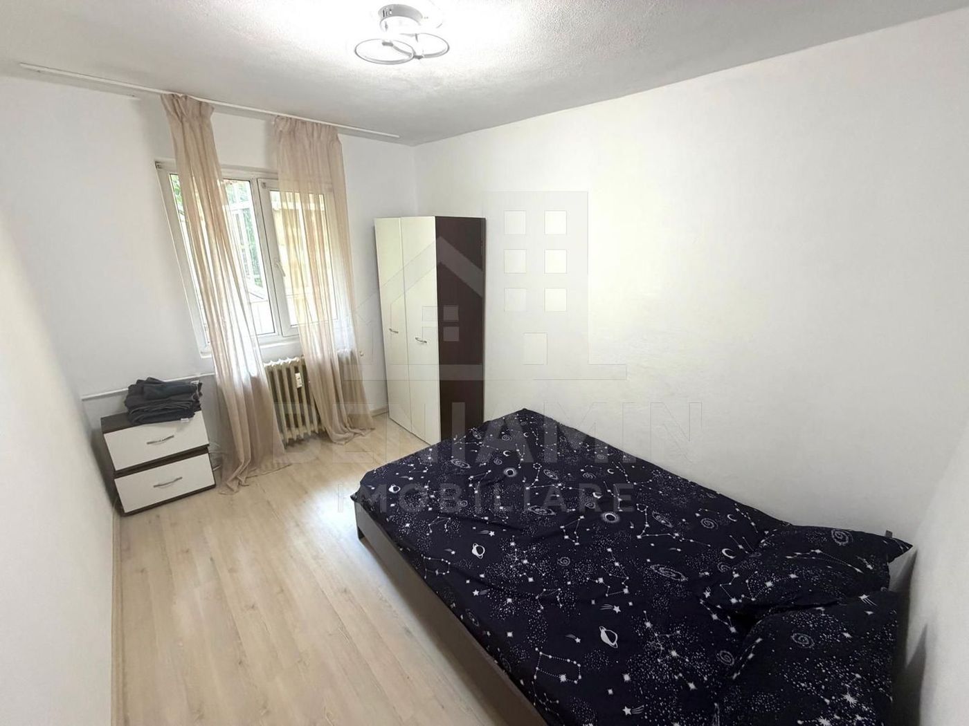 3Camere-Etaj1-Vedere Blaterala-Teava De Gaze-Craiovita-Zona Materna - foto 3