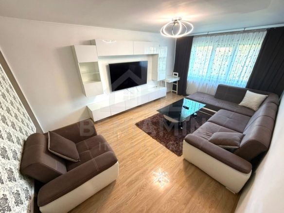 Apartament 3 camere si 2 bai Rovine decomandat 67mp  an1985 - Imagine principala