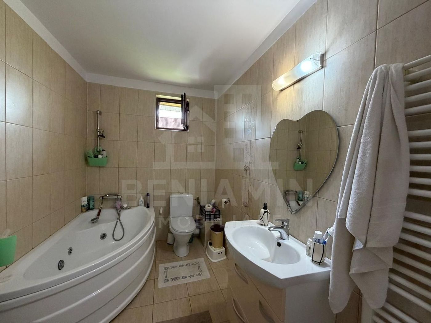 Casa moderna 5 Dormitoare 524mp teren Bariera Valcii -mobilata - foto 7