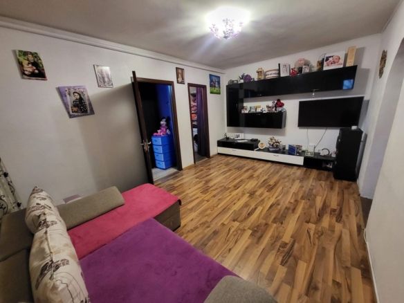 Apartament 3 camere, în Țiglina 3 - foto 2