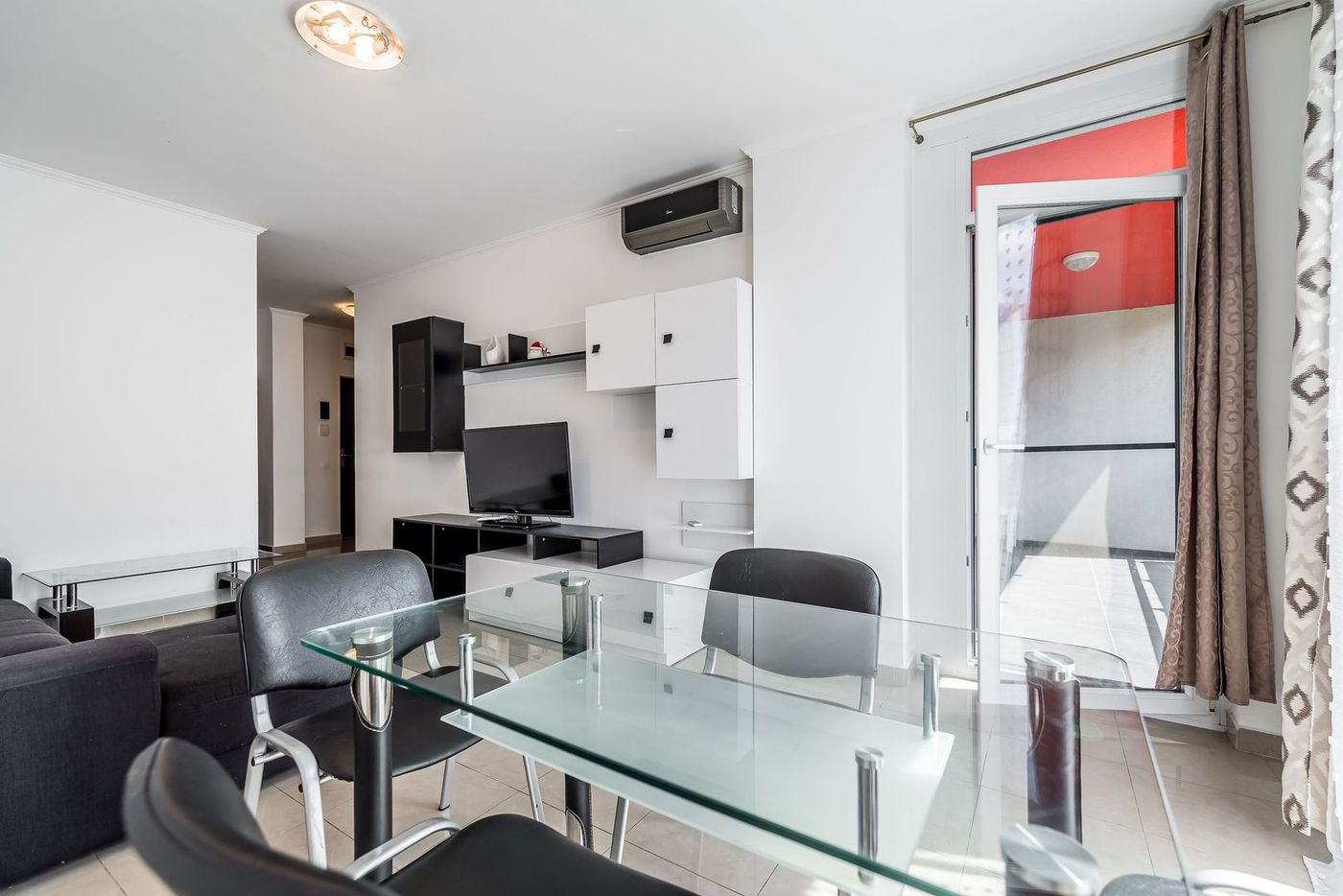 PRET NOU! Apartament 2 camere ARED KAUFLAND - etaj 1 - COMISION 0 - foto 3