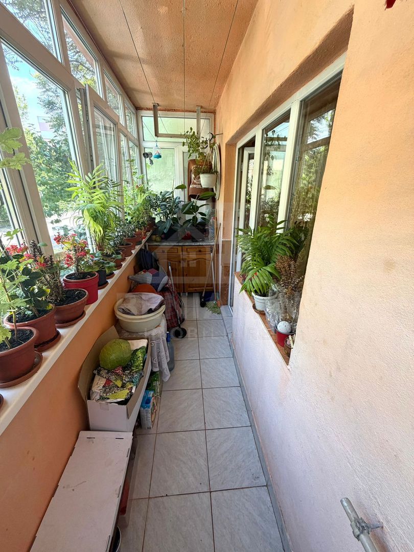 Apartament cu 2 camere la parter cu balcon - Brazda lui Novac 55mp - foto 8 Apartament cu 2 camere la parter cu balcon - Brazda lui Novac 55mp - foto 8