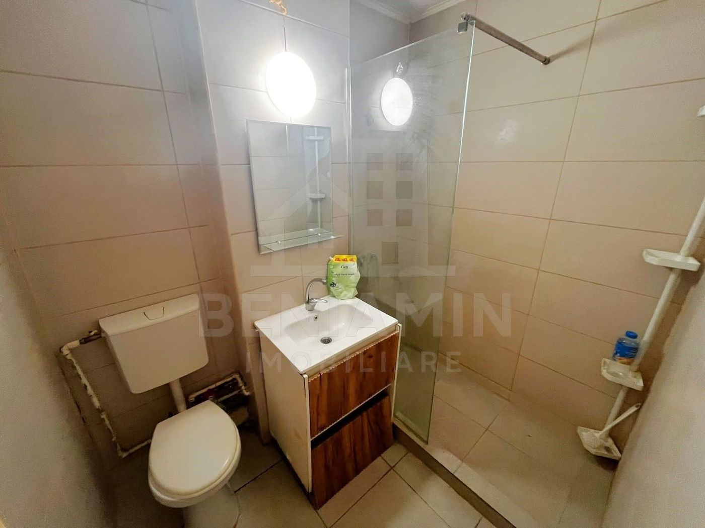 4 Camere-Calea Bucuresti-Rotonda-Spital Neuro-2 Bai-77mp-Liber - foto 6 4 Camere-Calea Bucuresti-Rotonda-Spital Neuro-2 Bai-77mp-Liber - foto 6
