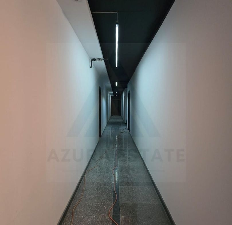 Apartament premium 75 mp utili cu parcare subterana si boxa Central - foto 7