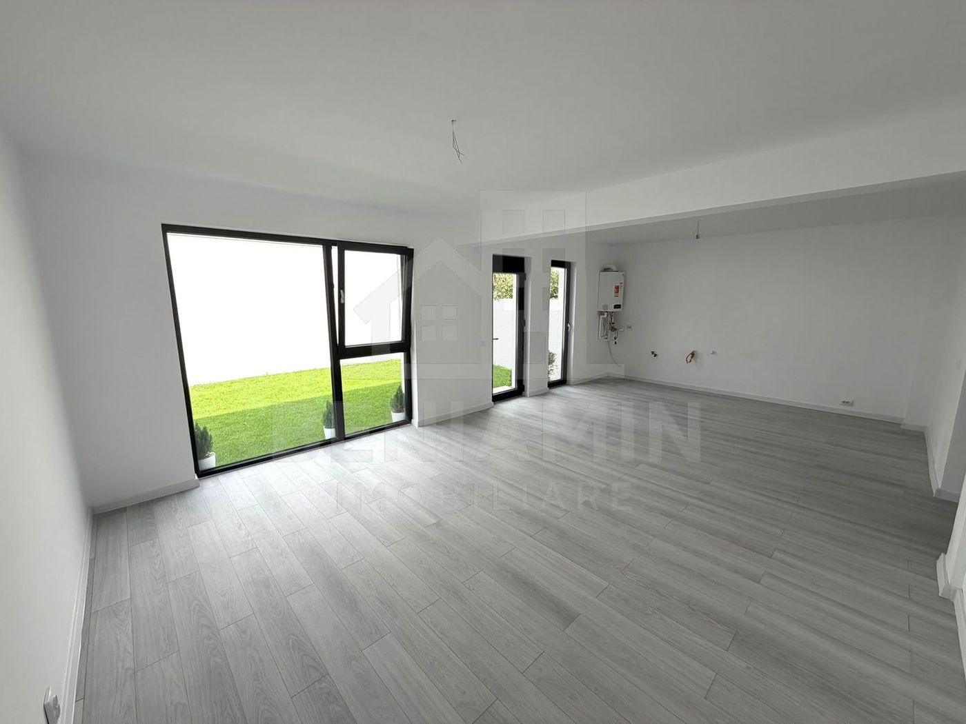 Casa moderna - 4 dormitoare - 2026 - toate utilitatile - Ford - foto 3