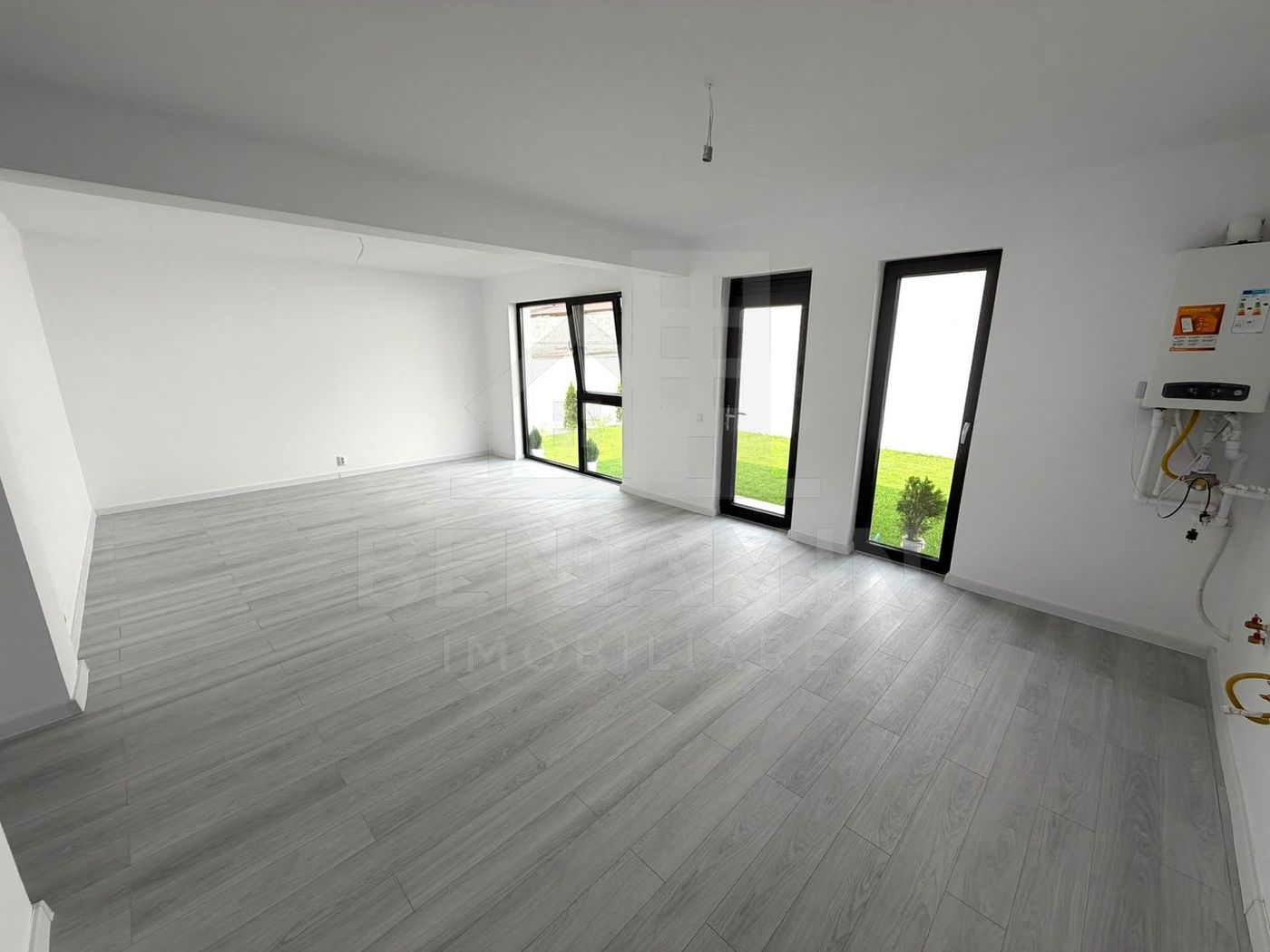 Casa moderna - 4 dormitoare - 2026 - toate utilitatile - Ford - foto 4