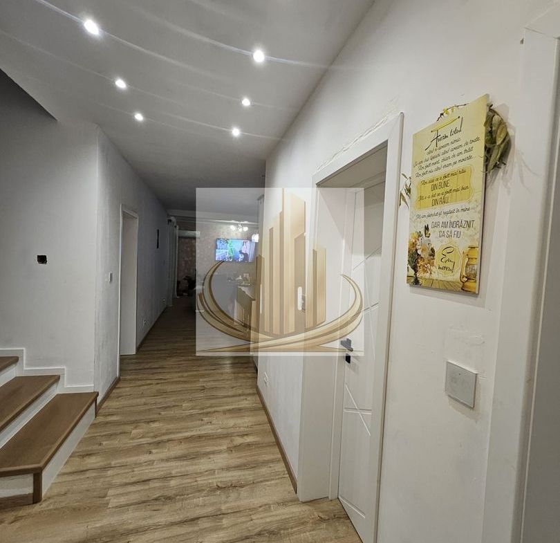 Duplex de vânzare | 160 mp utili + 50 mp terase | Garaj | Dumbravita - foto 8