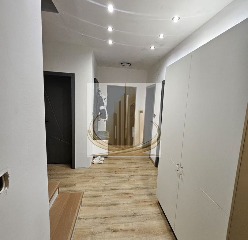 Duplex de vânzare | 160 mp utili + 50 mp terase | Garaj | Dumbravita - foto 4