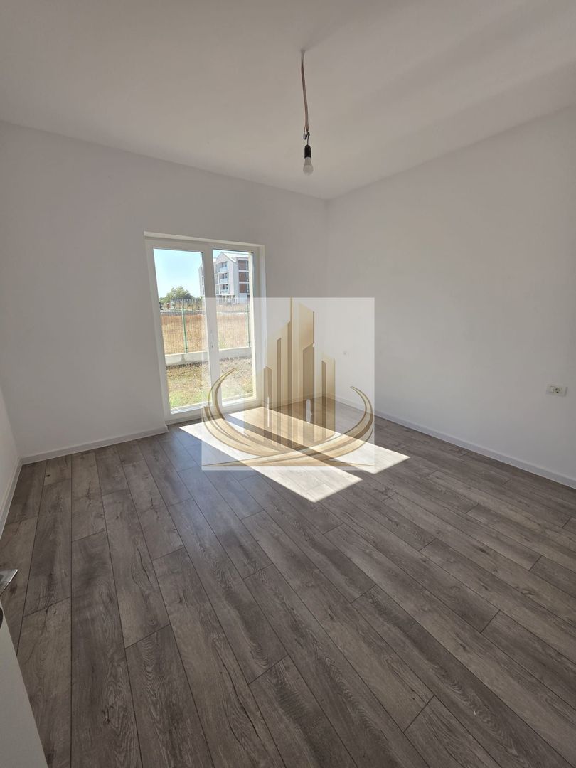 Apartament 3 camere la parter, 62,4 mp utili + grădină proprie 72,1 mp - foto 4