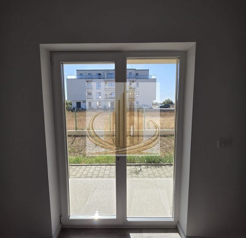 Apartament 3 camere la parter, 62,4 mp utili + grădină proprie 72,1 mp - foto 6