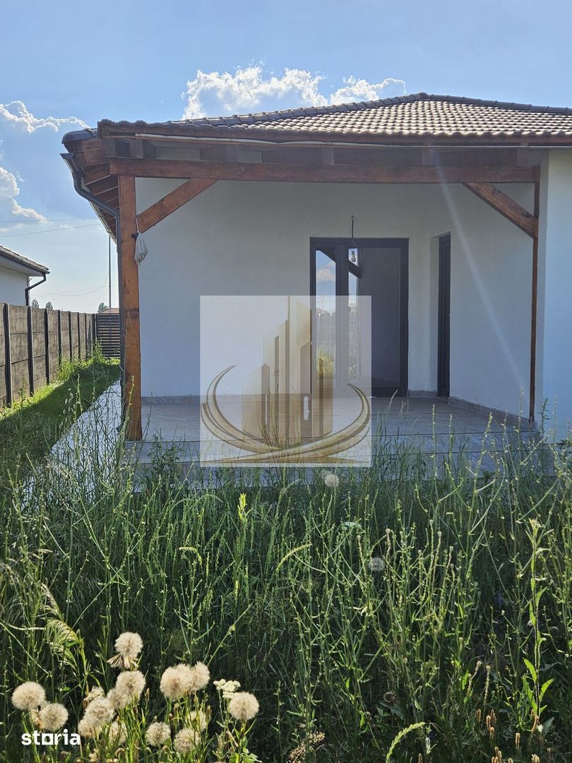 1/2 duplex nou, 3 camere 2 băi, Mănăstirea Şag 91mp pe parter - Imagine principala 1/2 duplex nou, 3 camere 2 băi, Mănăstirea Şag 91mp pe parter - Imagine principala