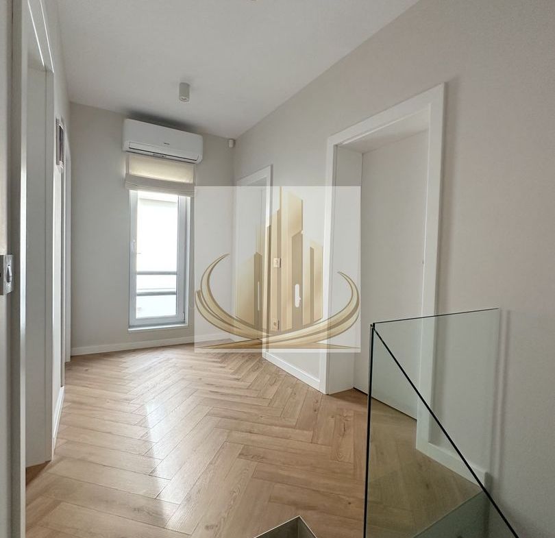 Duplex de vânzare în Dumbrăvița | 3 dormitoare | 300 mp teren - foto 7