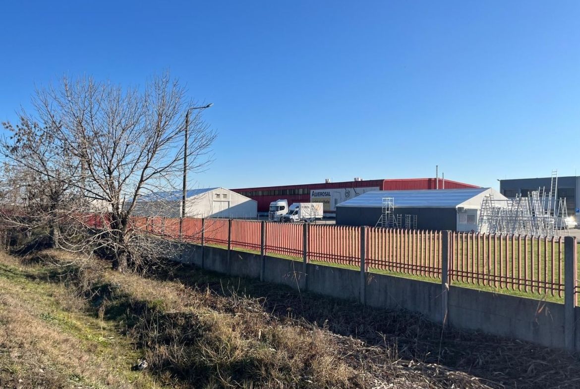 Teren intravilan, Săcădat, 27 921 mp. 9,5 Euro/mp. Comision 0. - foto 2