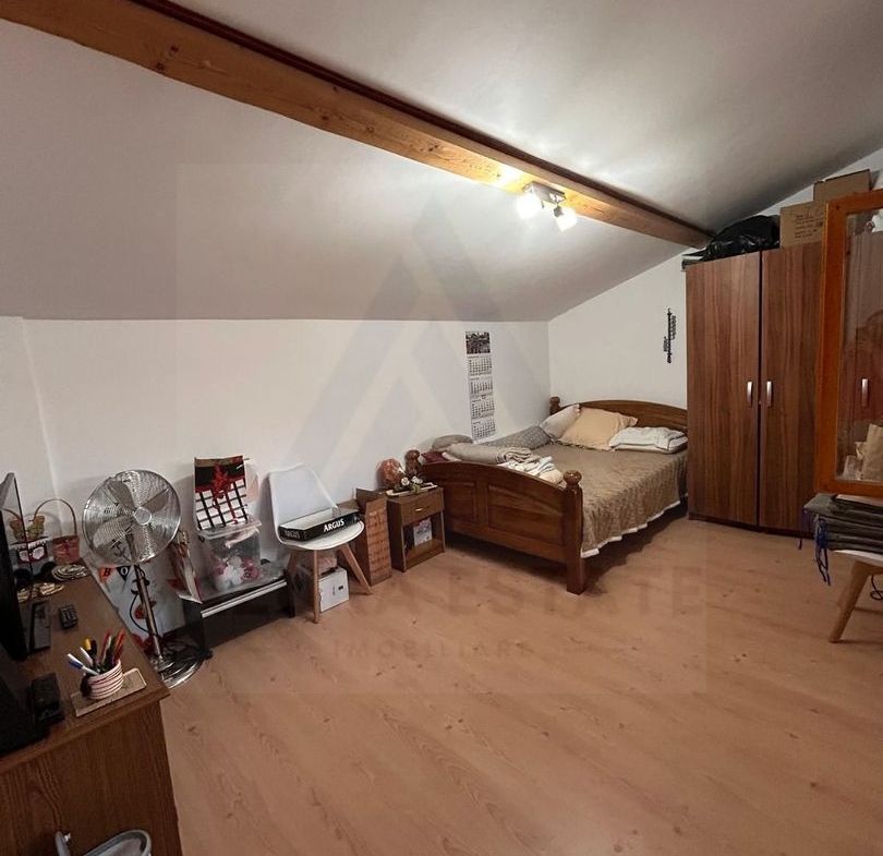 Casa 3 camere 73,73 mp parter 2 pivnite si magazie centru Cisnadie - foto 8