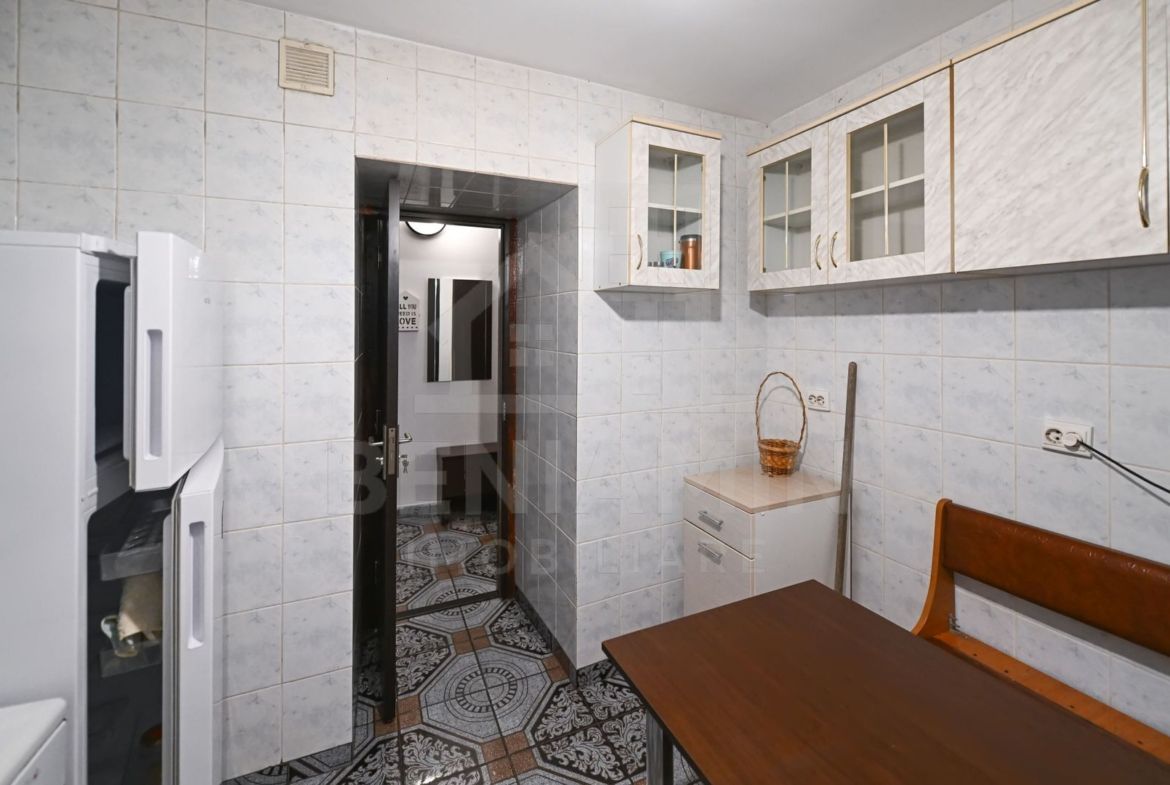 Apartament 2 camere-Rovine-parter-centrala proprie-54mp - foto 7