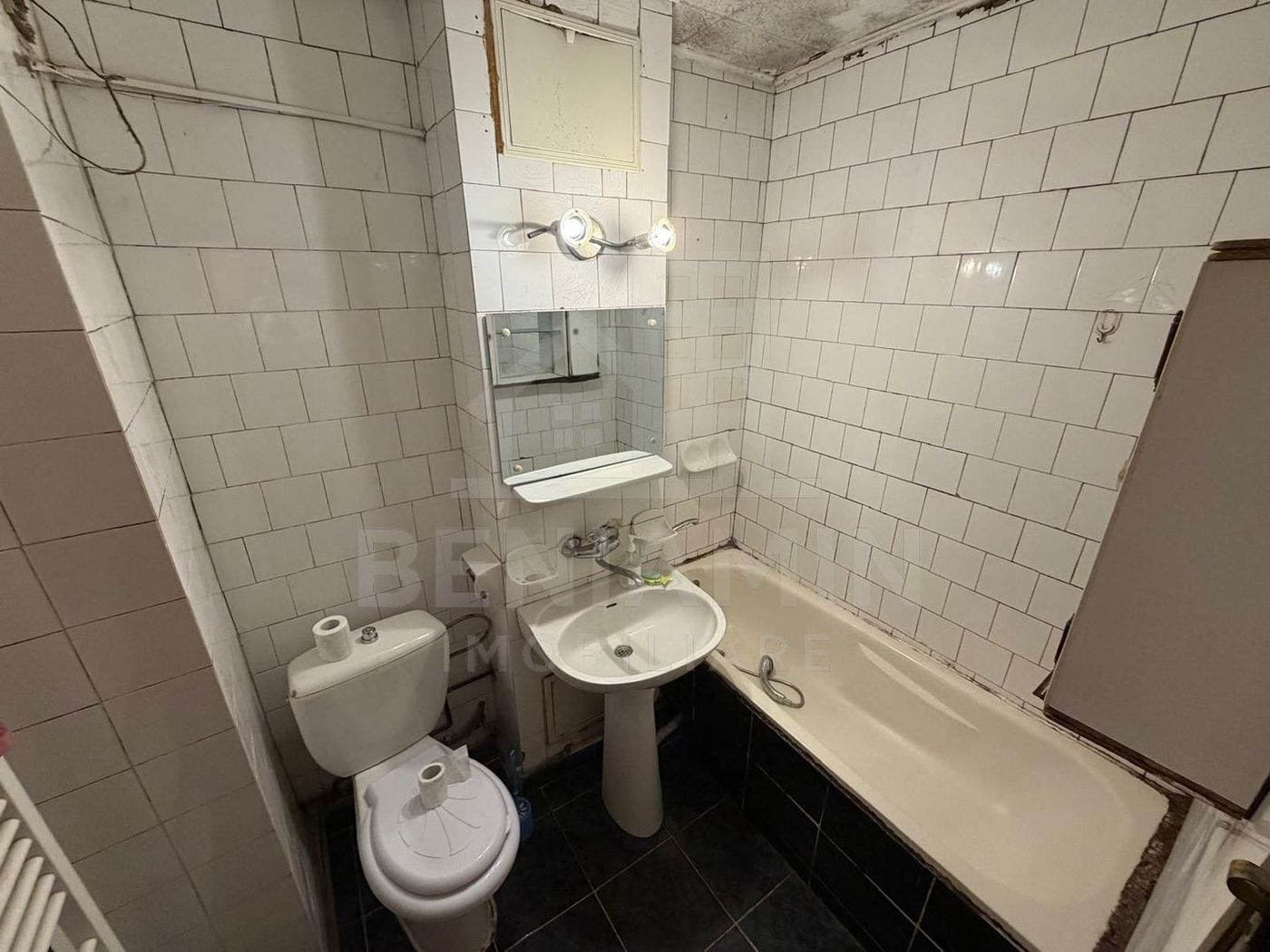 Apartament 3 camere decomandat cu 2 bai - Lapus - - foto 6