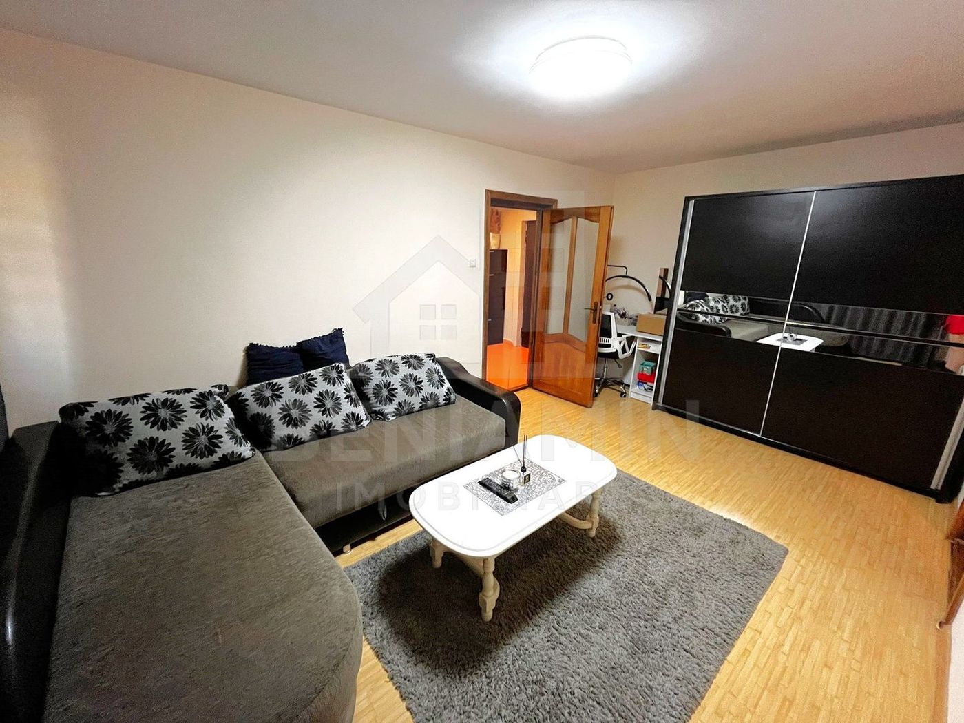 Apartament-2 Camere-Parter Inalt-60mp-2 Balcoane-Piata Valea Rosie - Imagine principala