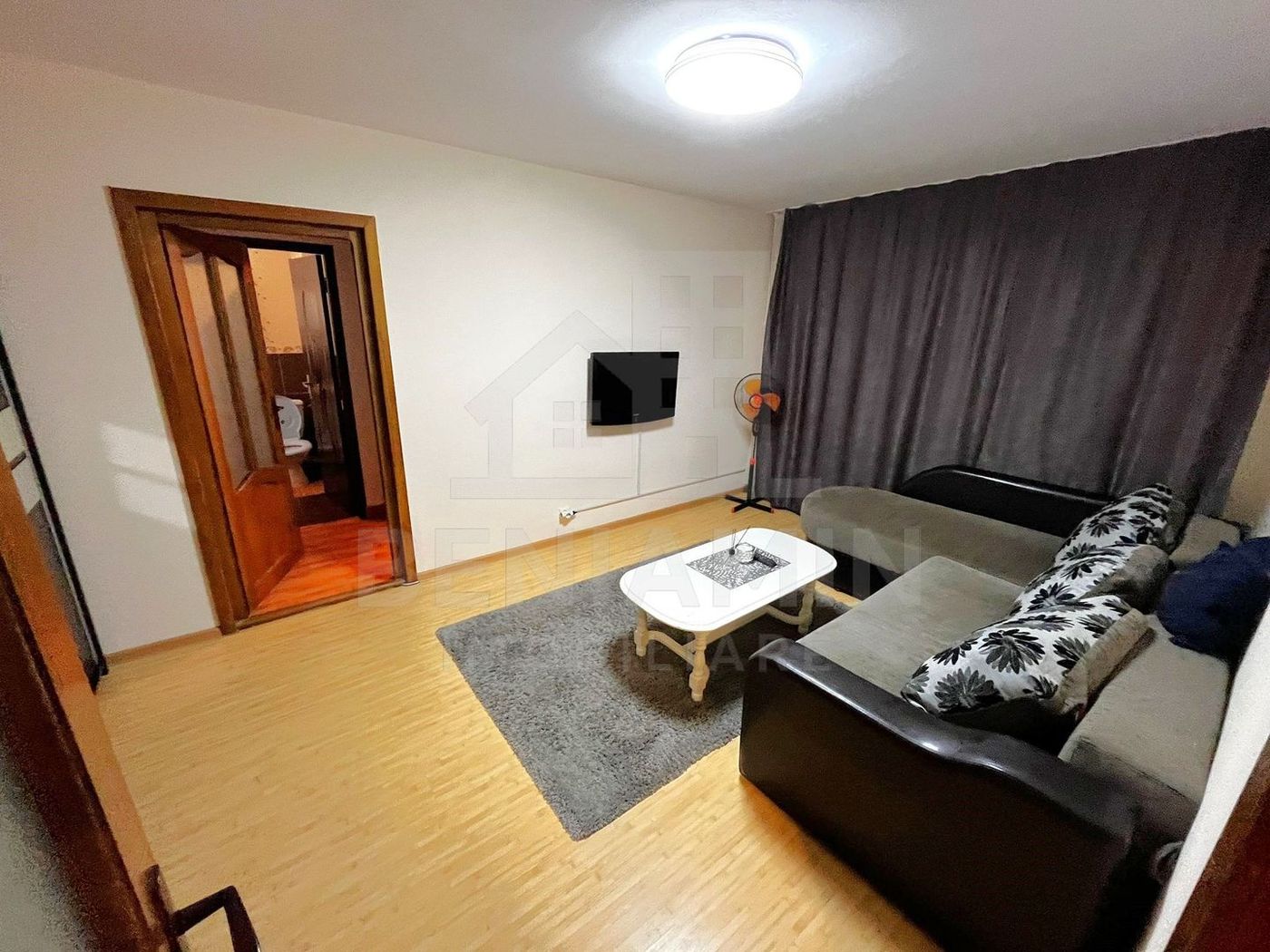 Apartament-2 Camere-Parter Inalt-60mp-2 Balcoane-Piata Valea Rosie - foto 2