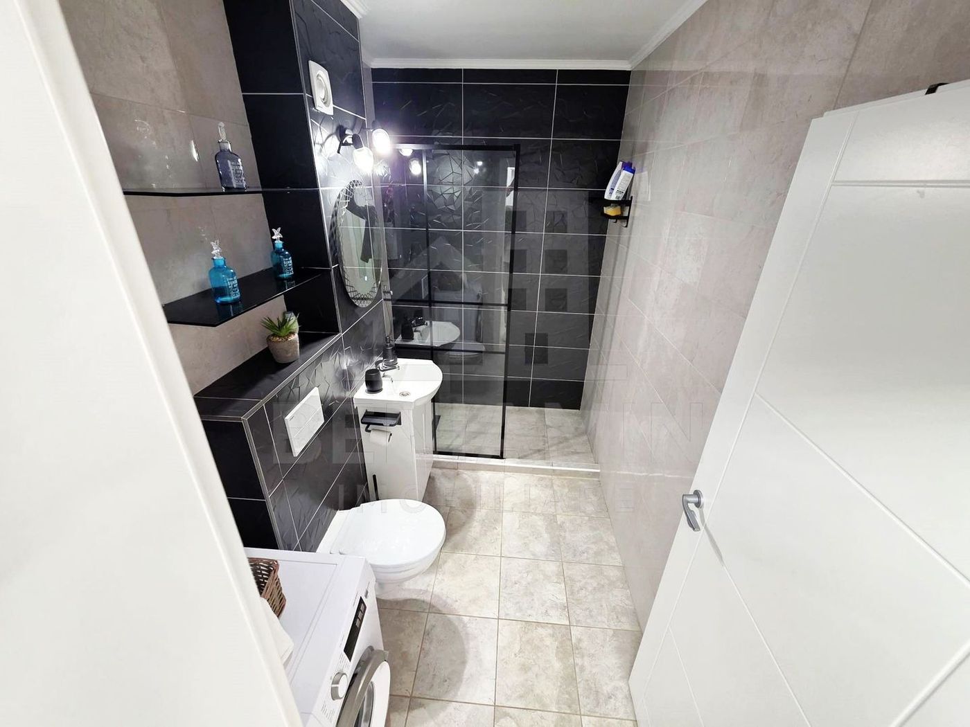 Studio-Modern-Parter-46mp-Centrala Termica-Mobilat-Utilat-Sanpetru-BV - foto 5