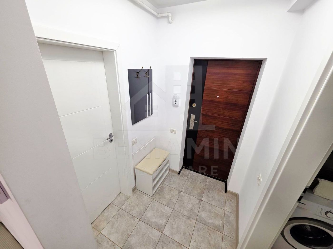 Studio-Modern-Parter-46mp-Centrala Termica-Mobilat-Utilat-Sanpetru-BV - foto 6