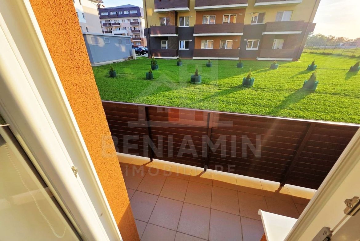 Studio-Modern-Parter-46mp-Centrala Termica-Mobilat-Utilat-Sanpetru-BV - foto 7